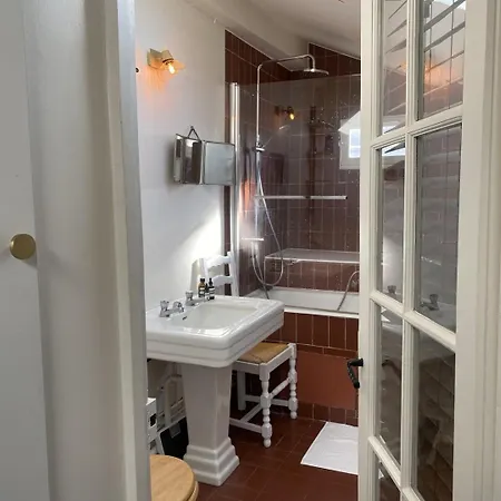 Daire Large Bohemian Loft With Rooftop In Pere Lachaise *